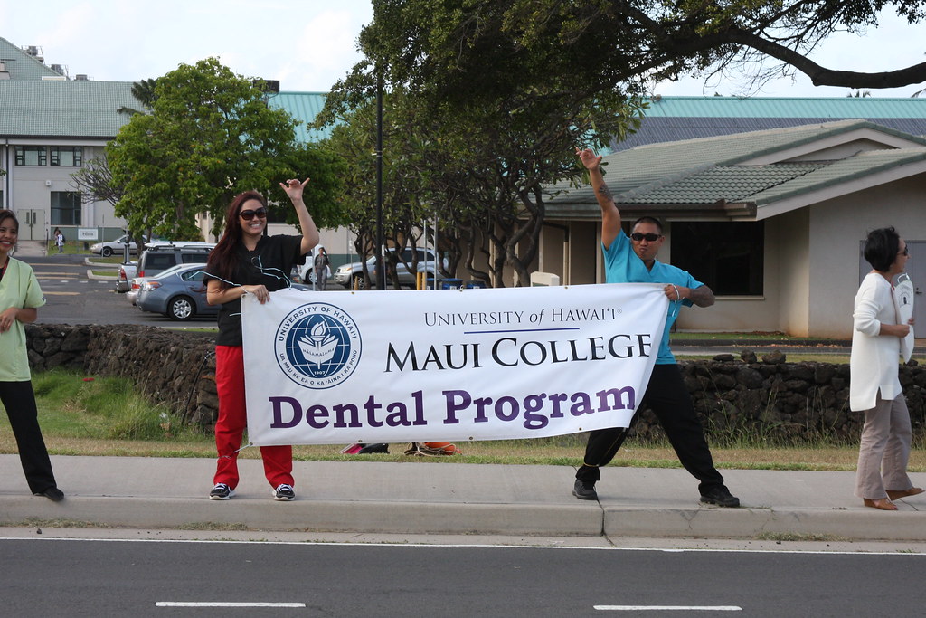 UH Maui College showcases school spirit at "Get Your Reg