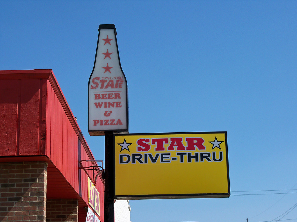 OH Lancaster Star Drive Thru Sign for the Star Drive Thr… Flickr