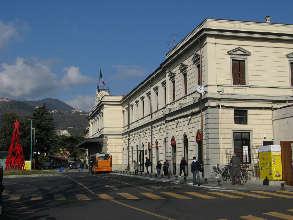La Spezia, Italy A view of La Spezia, Italy. Here the Cent… Flickr