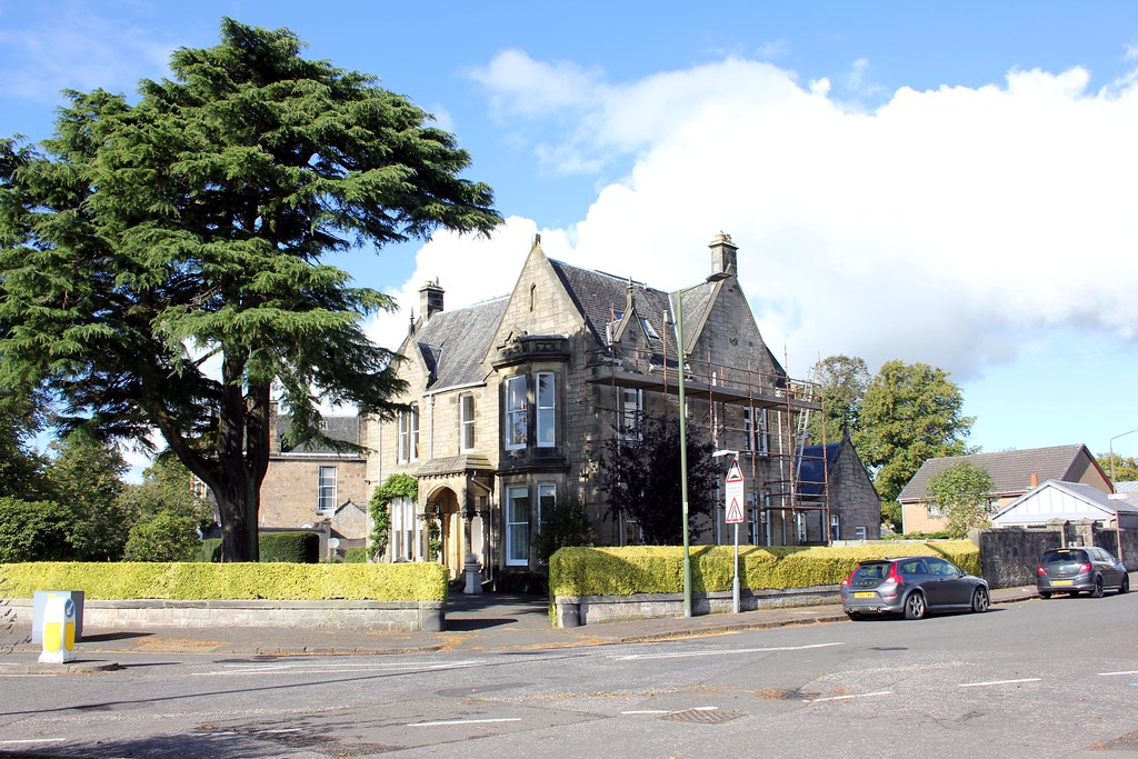 St ninians.Stirling. Livilands lane. boneytongue Flickr
