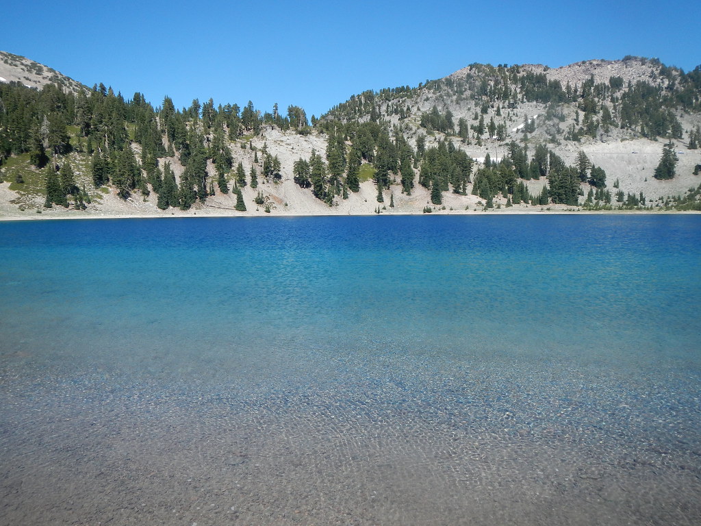Lake Helen, Lassen NP hograves2000 Flickr