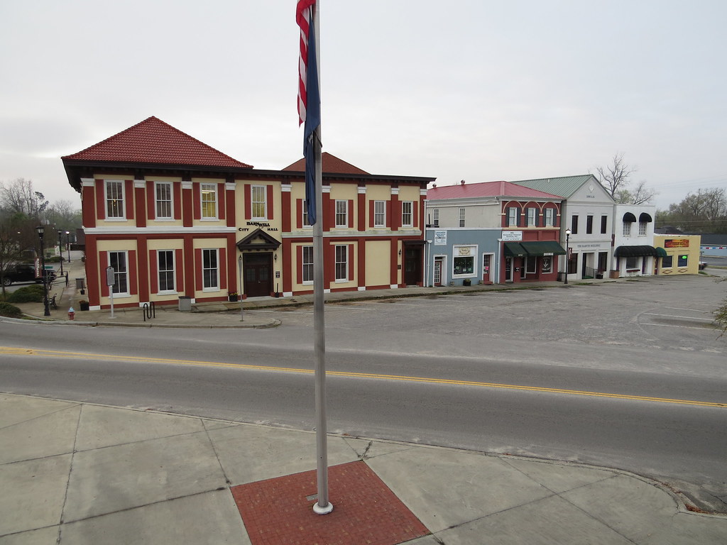 Barnwell, SC Barnwell City Hall (Left) Kevin Thomas Boyd Flickr
