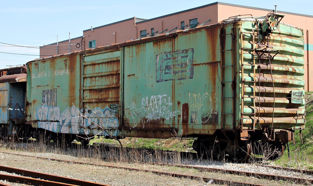 Penn Central 161513 Box Car Hamburg, PA. 41715 James R. Flickr