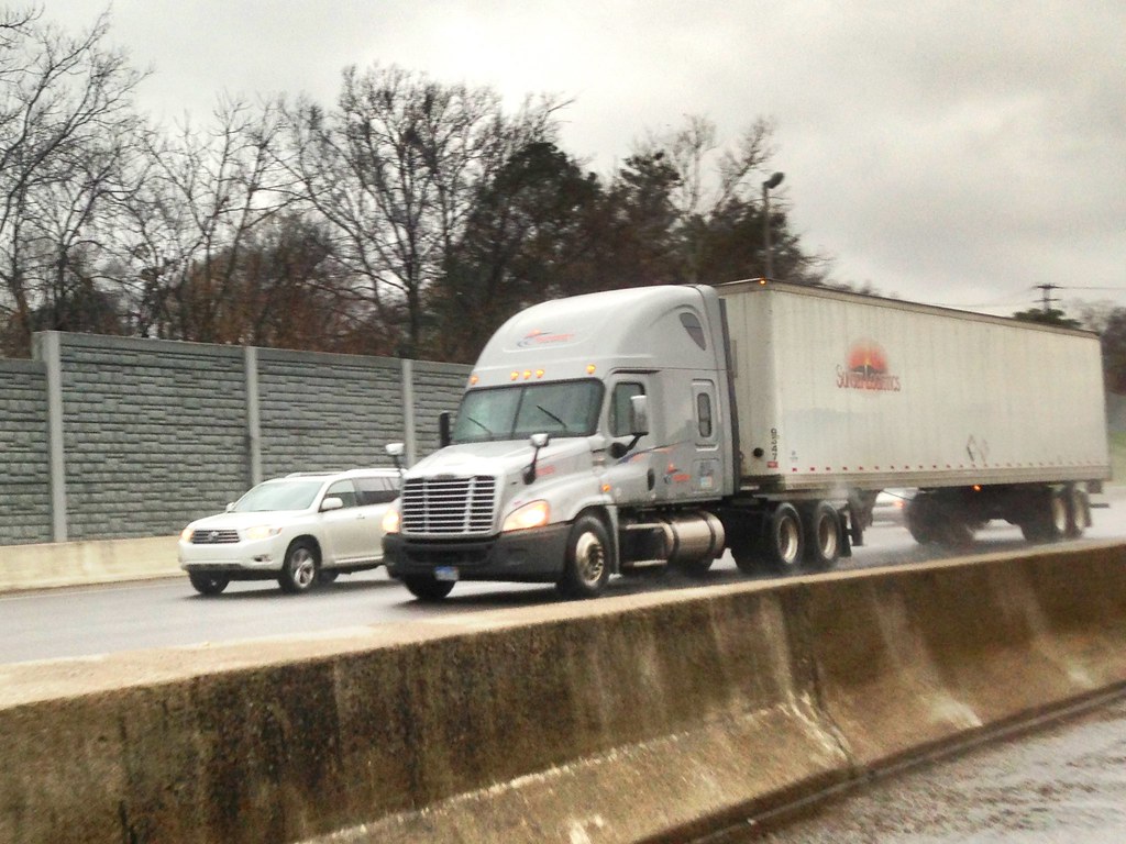 Sunset Logistics Cascadia Nashville, TN tnsamiam Flickr