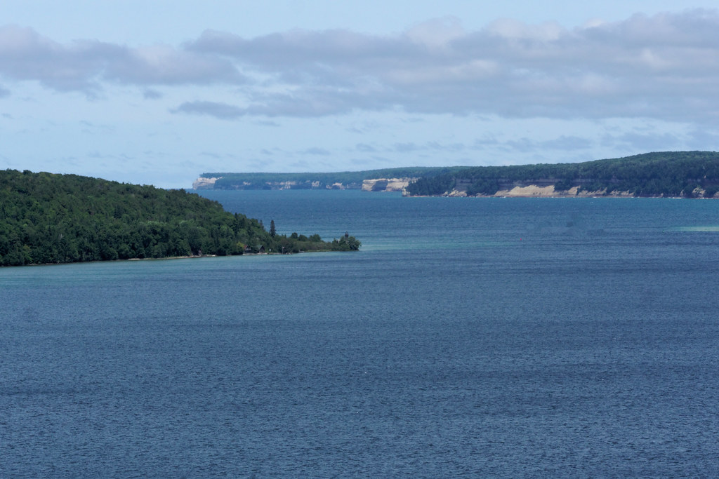 Grand Island and the Pictured Rocks Here's why there's a s… Flickr