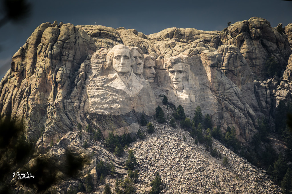 Mt Rushmore From Distance Mt. Rushmore as seen from the di… Flickr