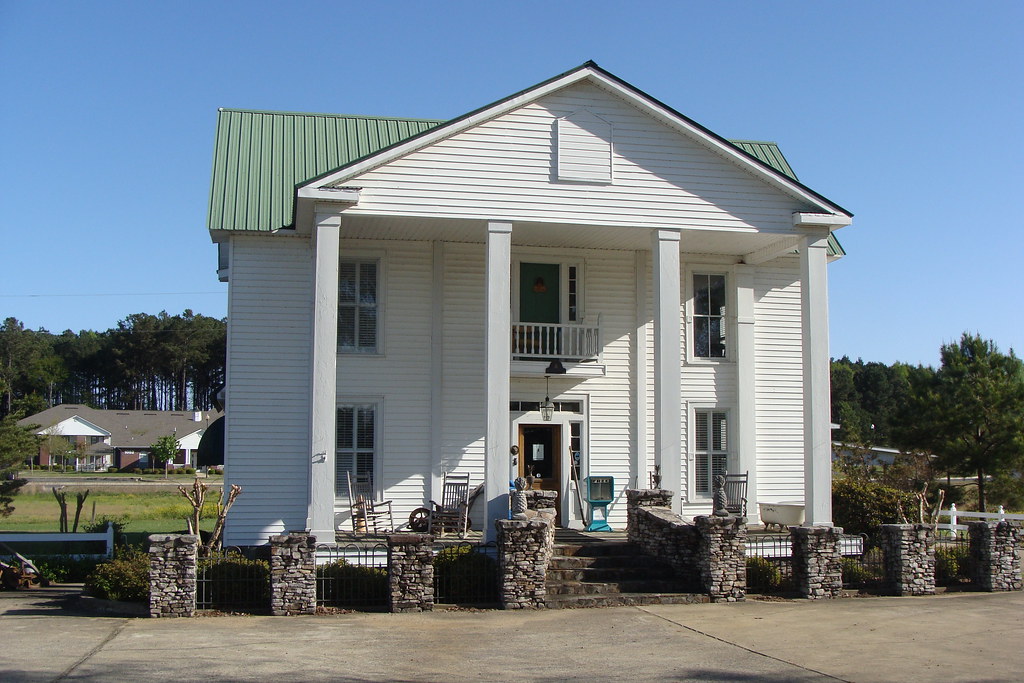 Associates Real EstateCentre, Al. This old house is now… Flickr