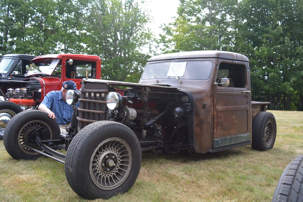 2016_0806ParSemCarShow0029 Parsonsfield,Maine. A few of… Flickr
