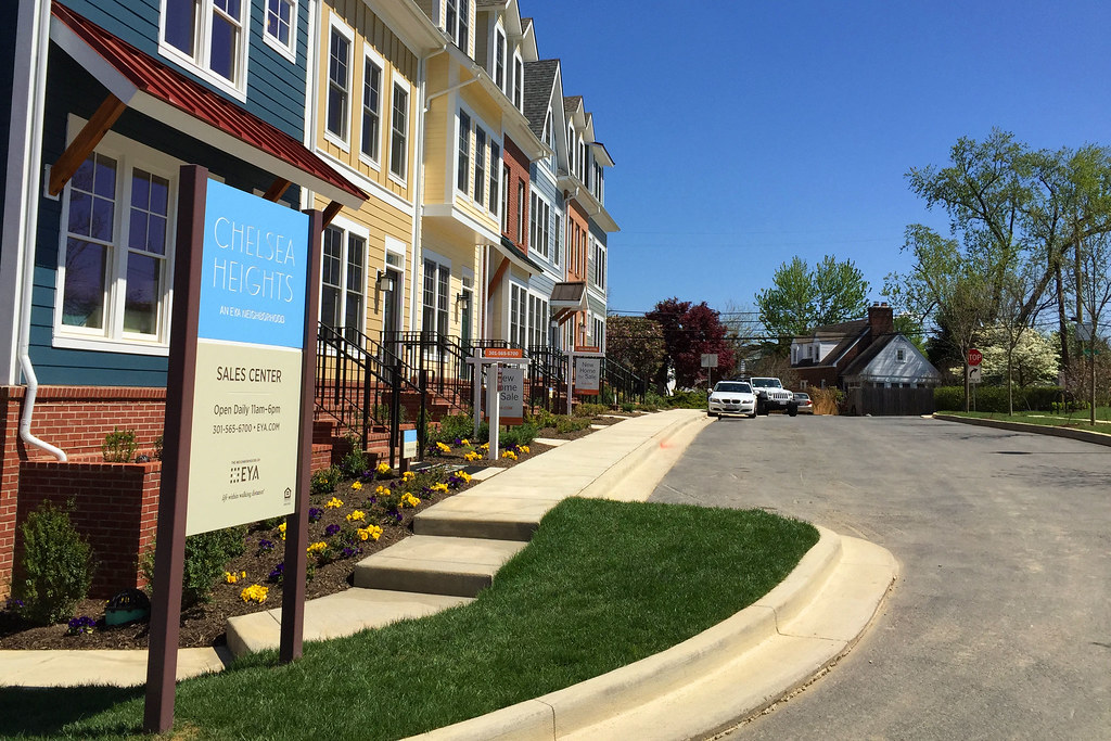 Chelsea Heights Sign + Existing House Dan Reed Flickr