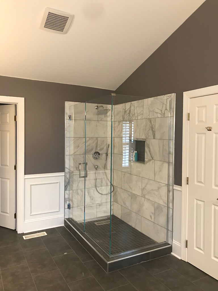Frameless Shower Doors‎ & Custom Cut Glass Chicago Area
