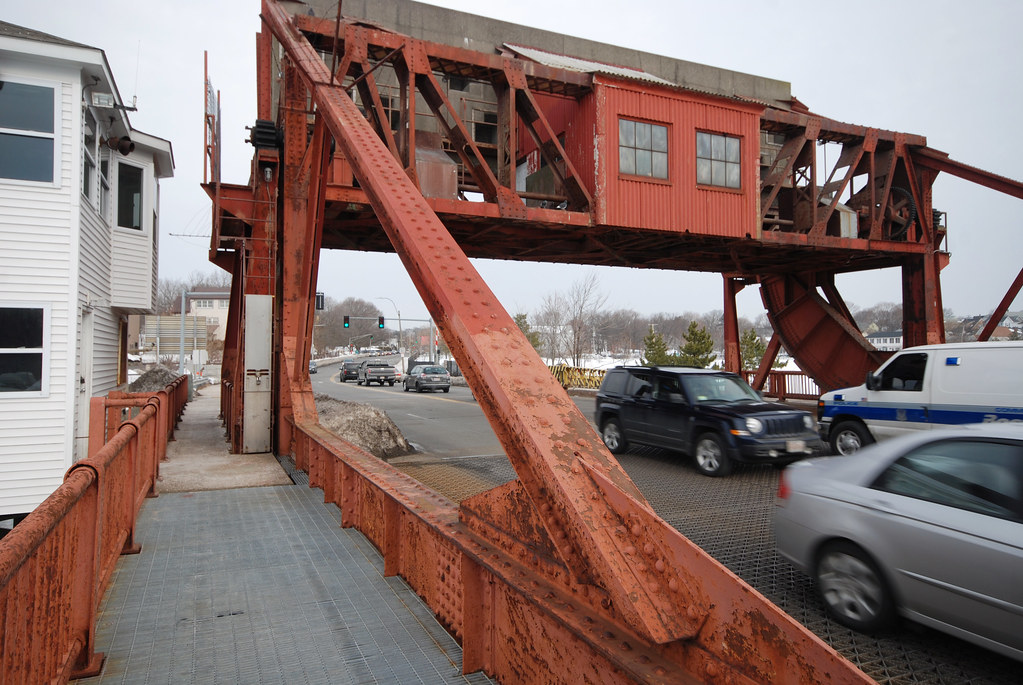 Granite Avenue Bridge W side. Looking N toward Dorchester.… Flickr
