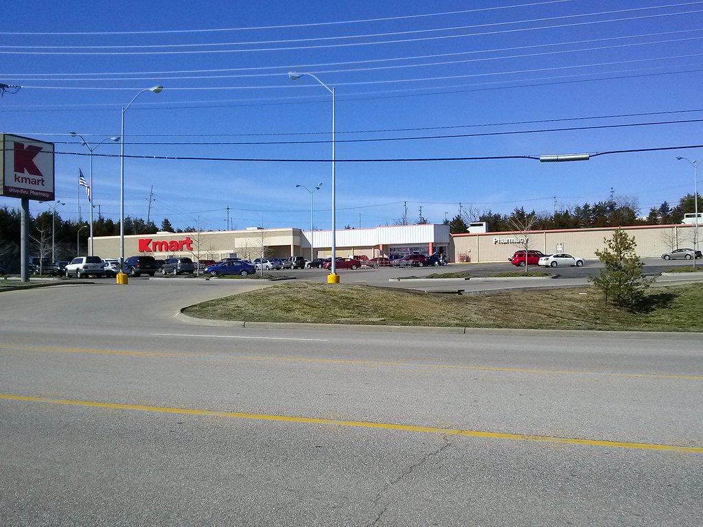Kmart Kmart store Jefferson City Missouri. Looks to have e… Flickr