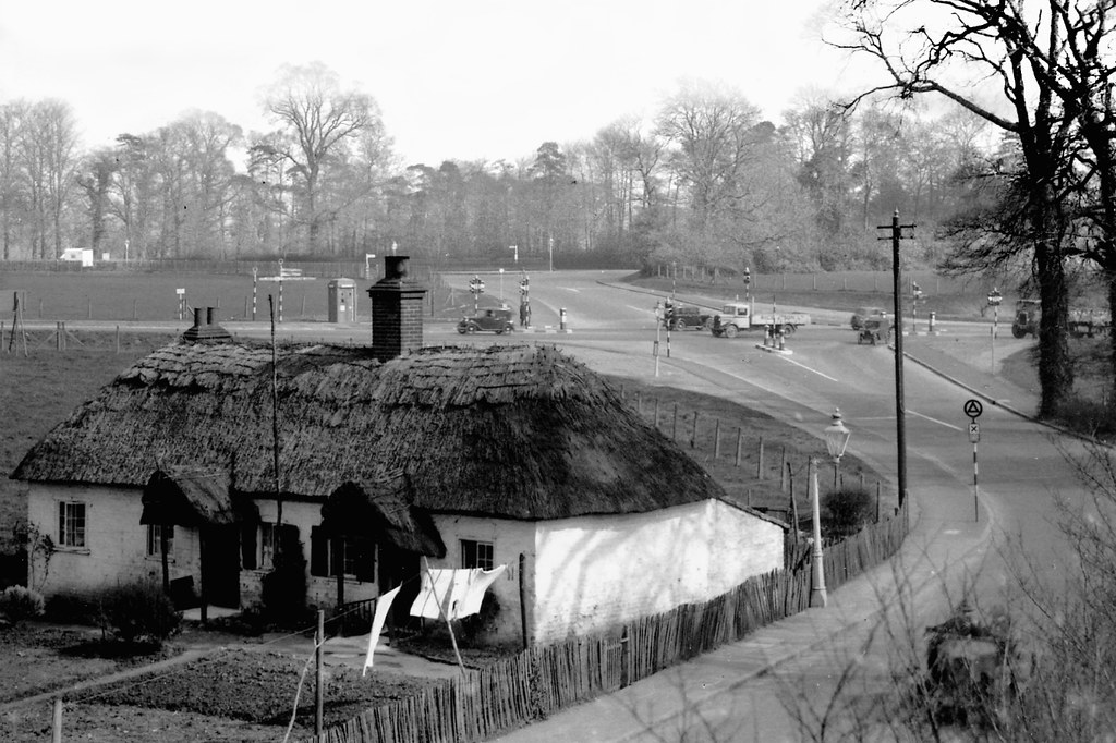 Chislehurst Year 1934 A20 , junction Perry Street. Frognal… Flickr