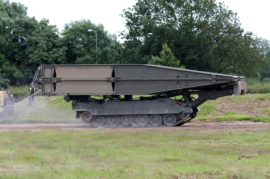 Titan Armoured Bridge Launcher, TankFest, Bovington, Dorse… Flickr