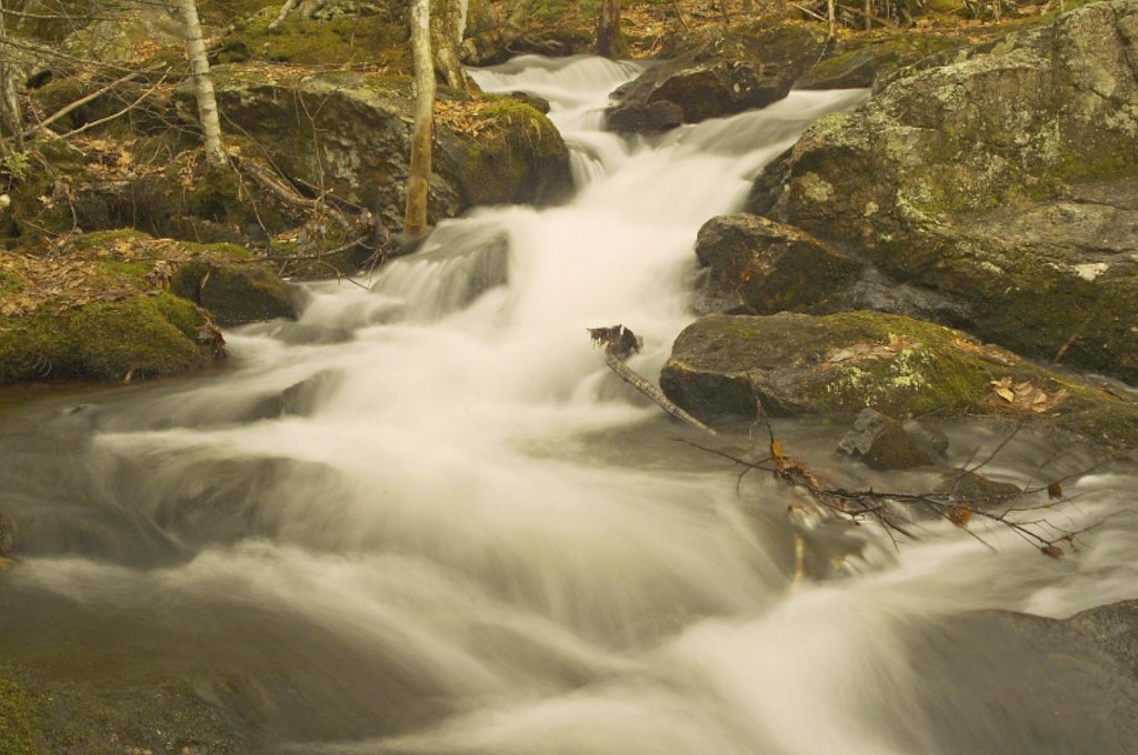 2015_0420UpperHiramBrook0019 Hiram, Maine. Photos of the… Flickr