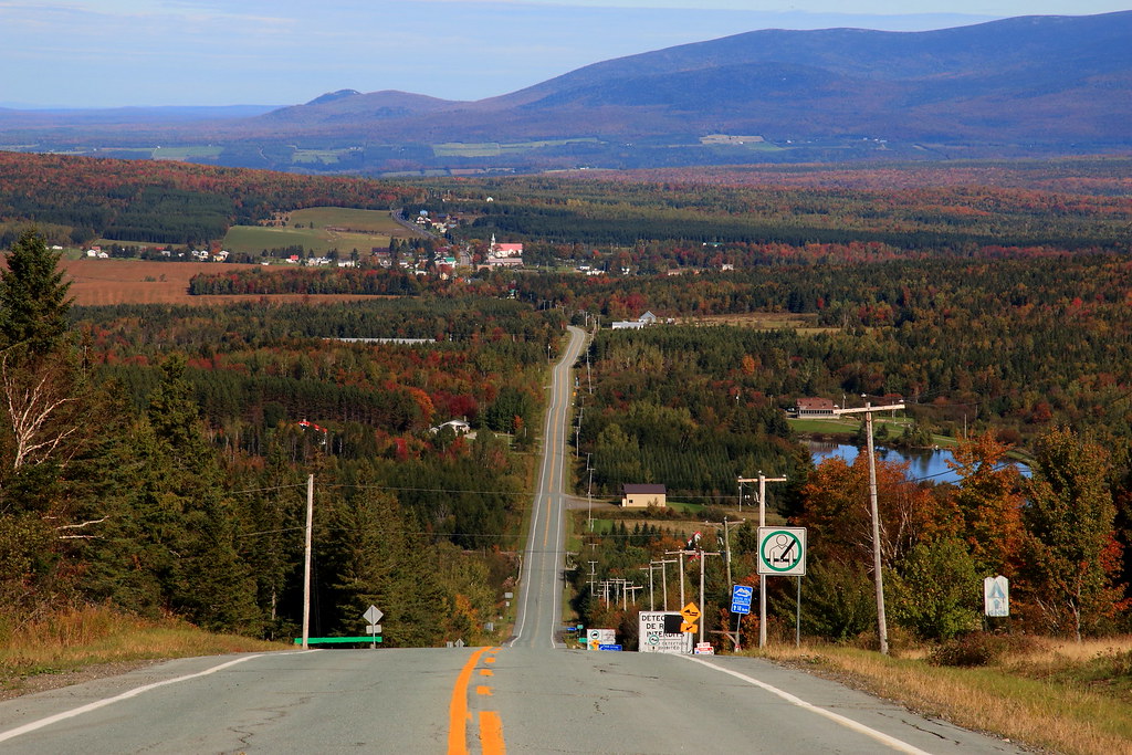 Chartierville, QC Route 257 after crossing the Canada bord… Flickr