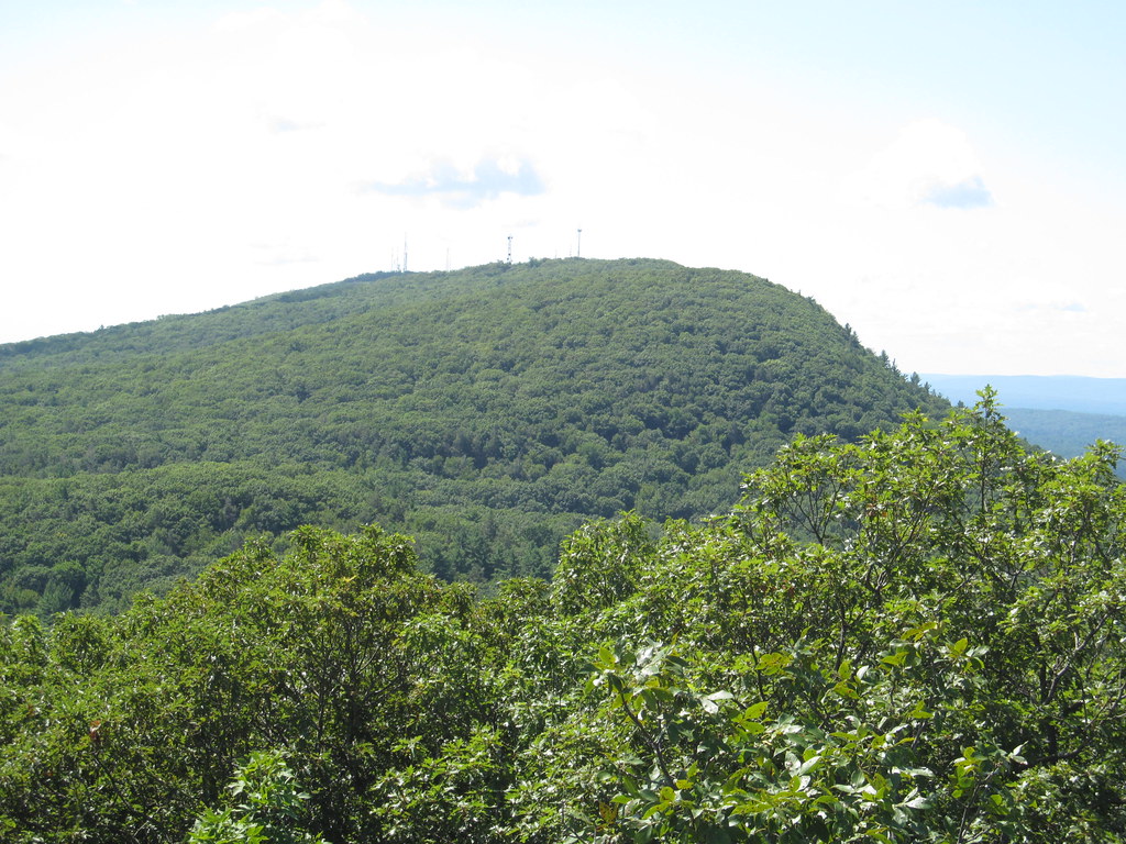 Mount Tom State Reservation Holyoke, Massachusetts Flickr