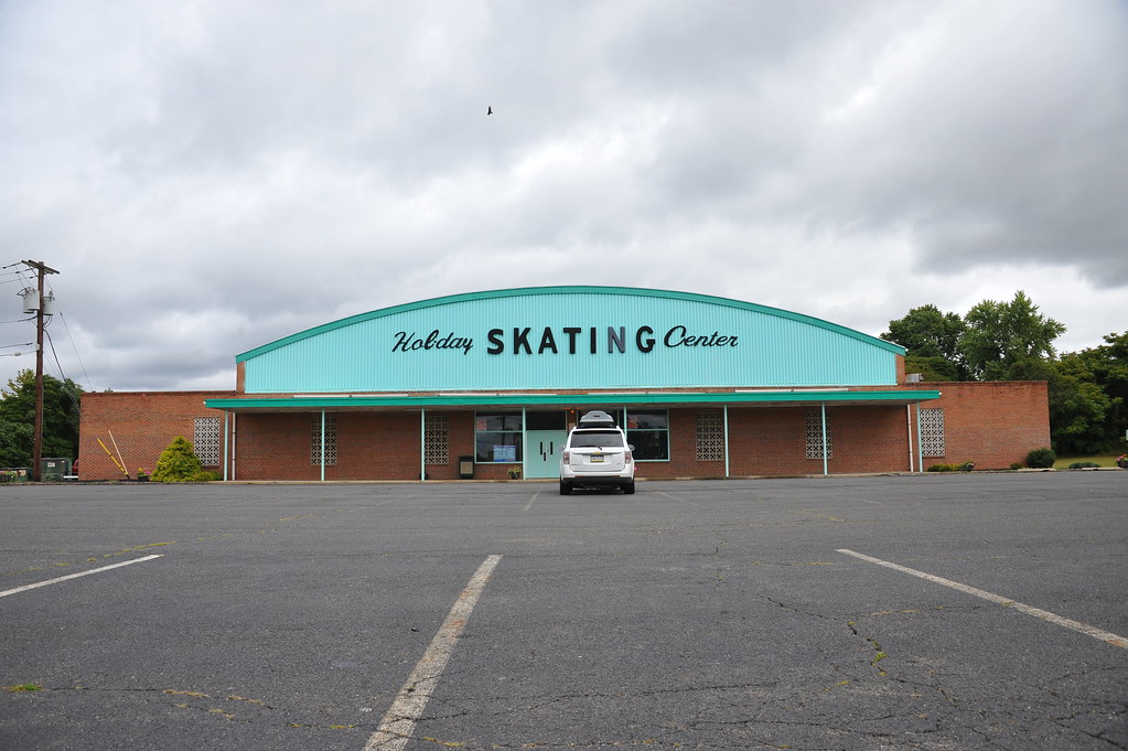 2017_9_Holiday Skating Center_Delanco, NJ Delanco, NJ I do… Flickr