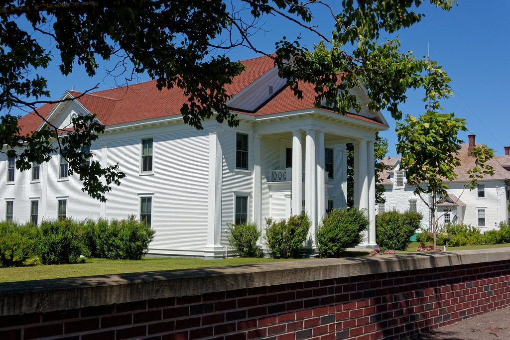 Keweenaw County Courthouse Eagle River. Perhaps Michigan's… Flickr