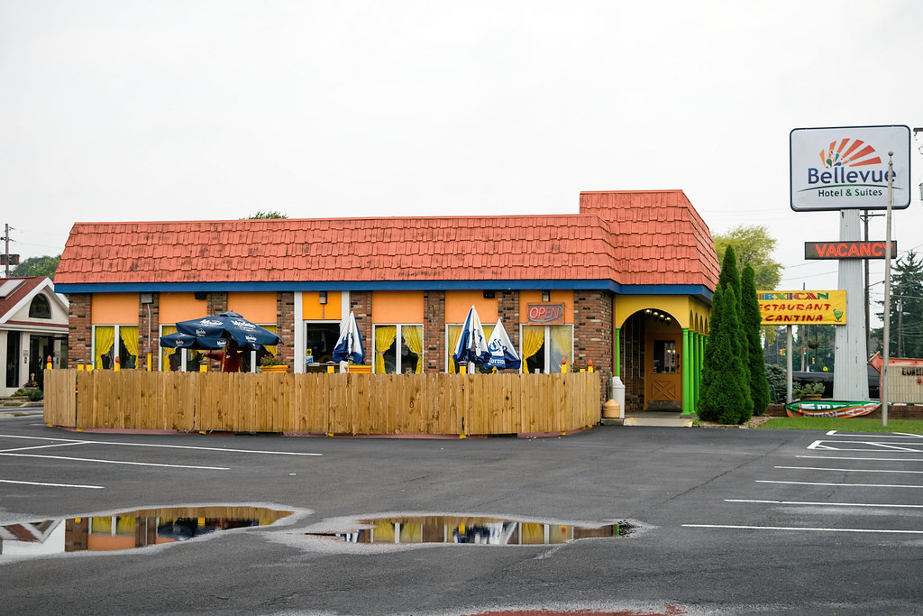Former LK Restaurant Bellevue Here is a former LK Motel … Flickr