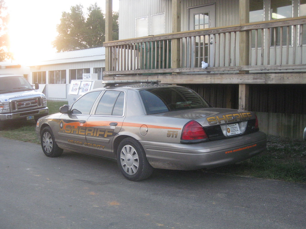 meade county ky sheriff ford cvpi new look rear bearcop2011 Flickr