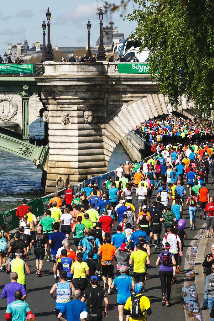 Paris Marathon The colourful runners at the Paris Marathon… Alvaro