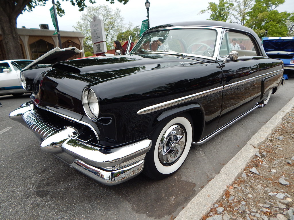 MT. OLIVE PICKLE FEST CAR SHOW MT. OLIVE, NORTH CAROLINA APRIL 24, 2015