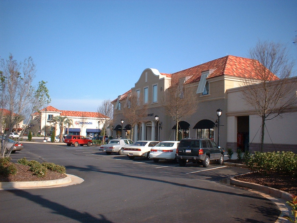 Eastern Shore Centre Regiona lifestyle center located outs… Flickr