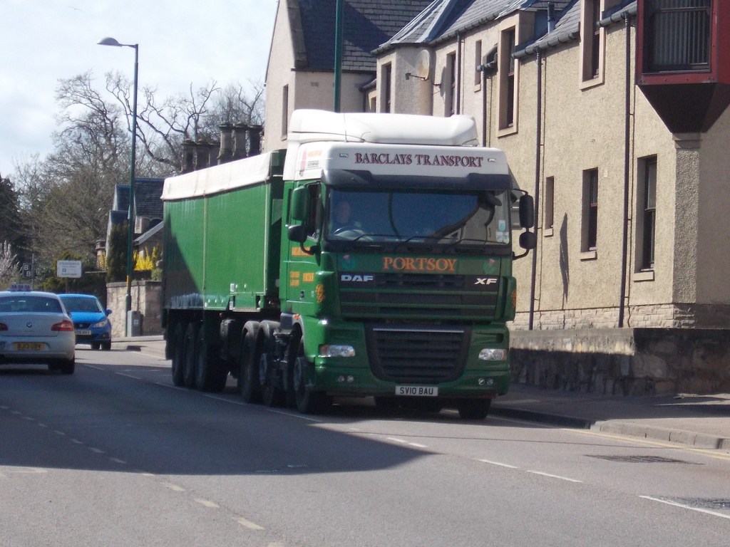 Barclays transport SV10 BAU On Elgin high street Andy Topp Flickr