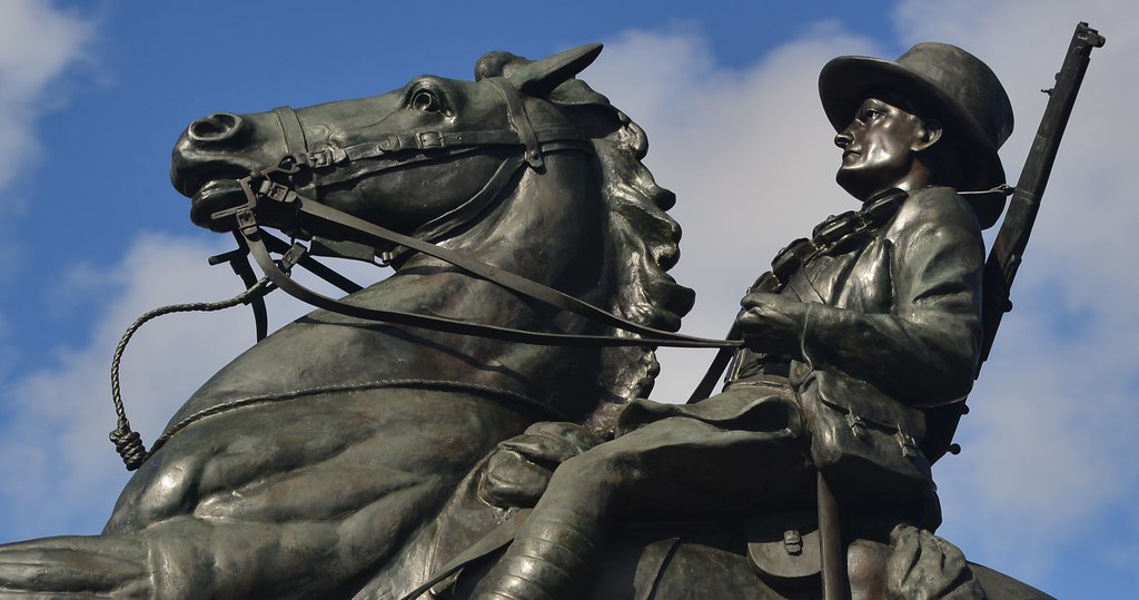 The HorsemanOtahuhu Monument Anzac day. Otahuhu Auckland.… Flickr