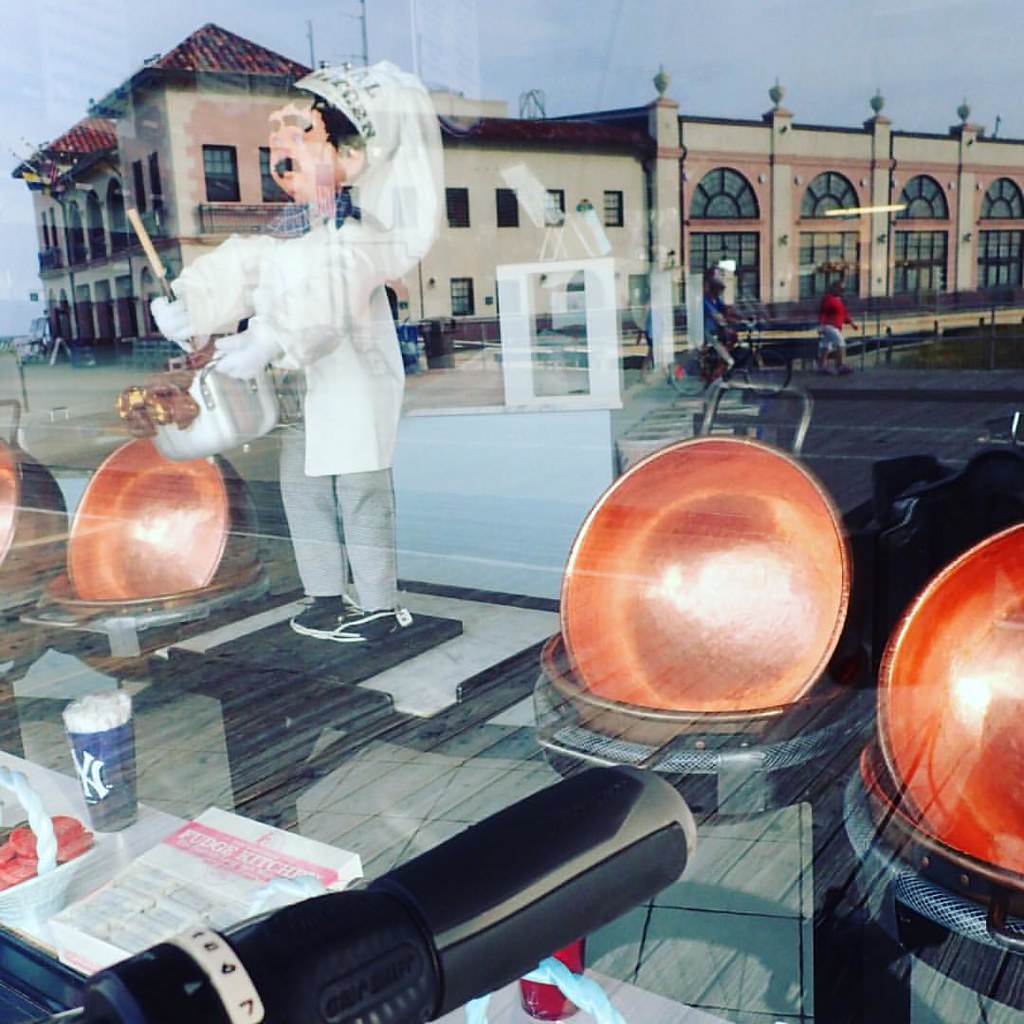 Copper Kettles and Music Pier todaysride oceancity_nj b… Flickr