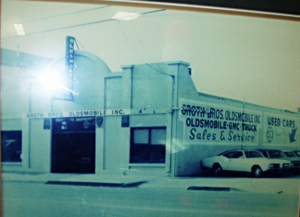 Groth Bros. OldsGMC, 59 So. L St., Livermore CA, 1960s Flickr