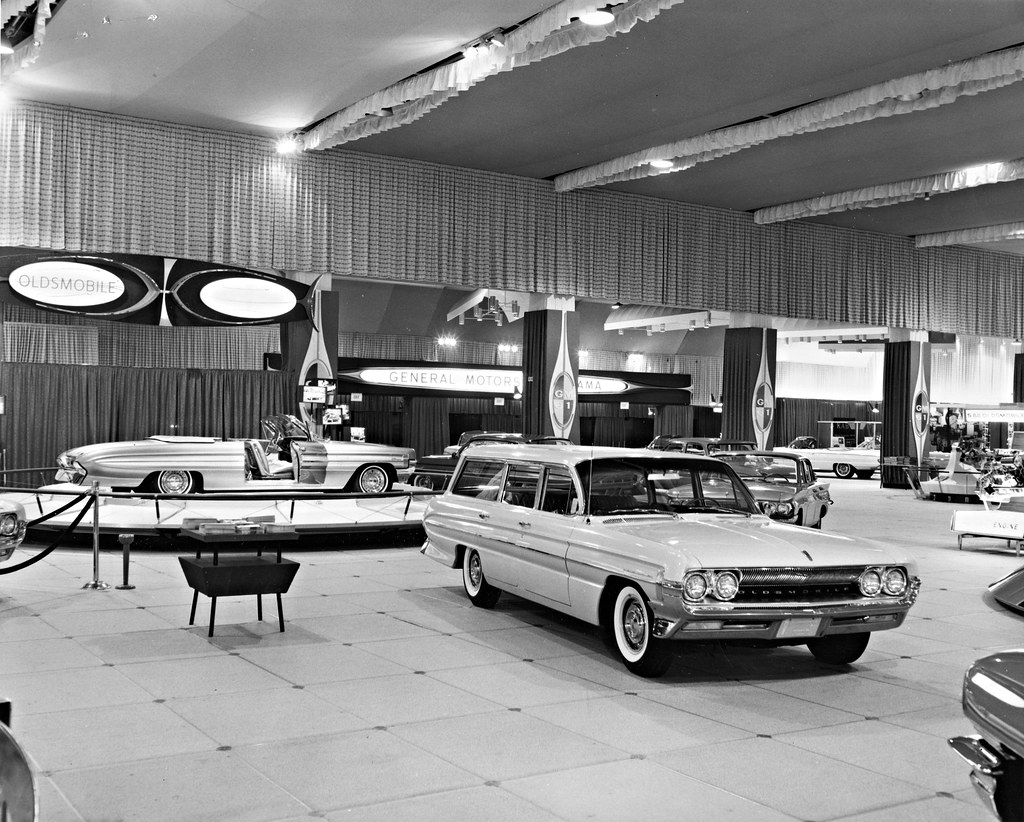 1961 Oldsmobile Auto Show Display Alden Jewell Flickr