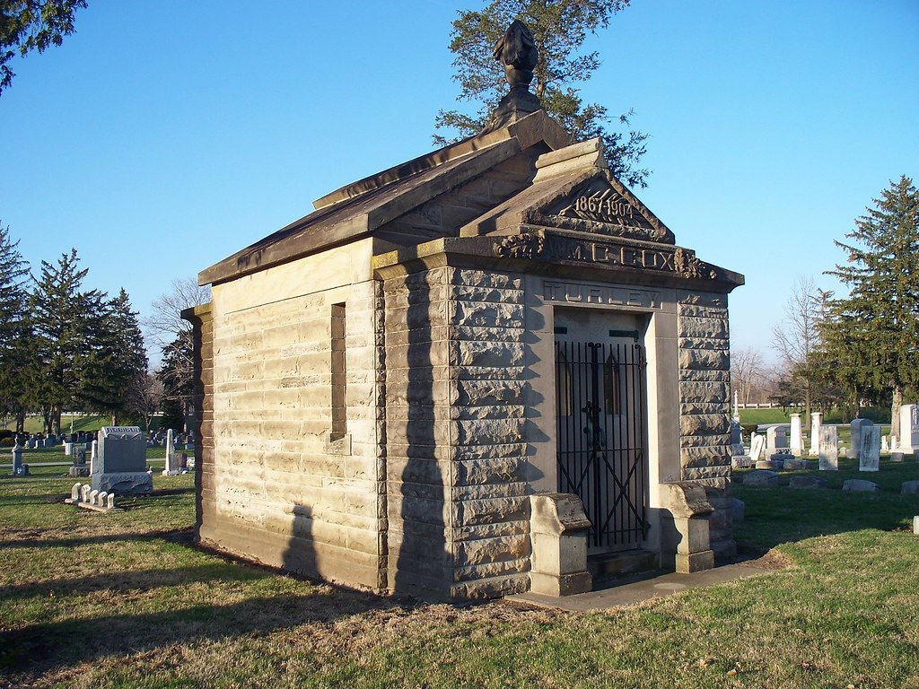 OH Findlay Maple Grove Cemetery Mausoleum at Maple Grove… Flickr