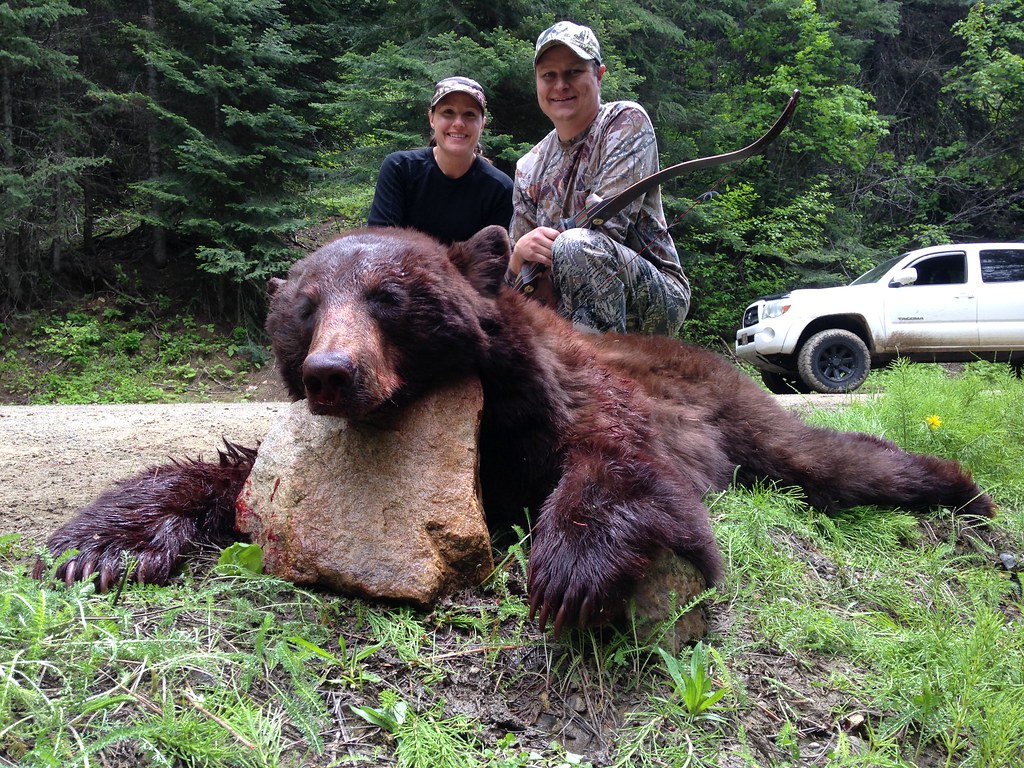 Nathan Neameyer Idaho BearLocky U outfittersRiggins Idah… ND