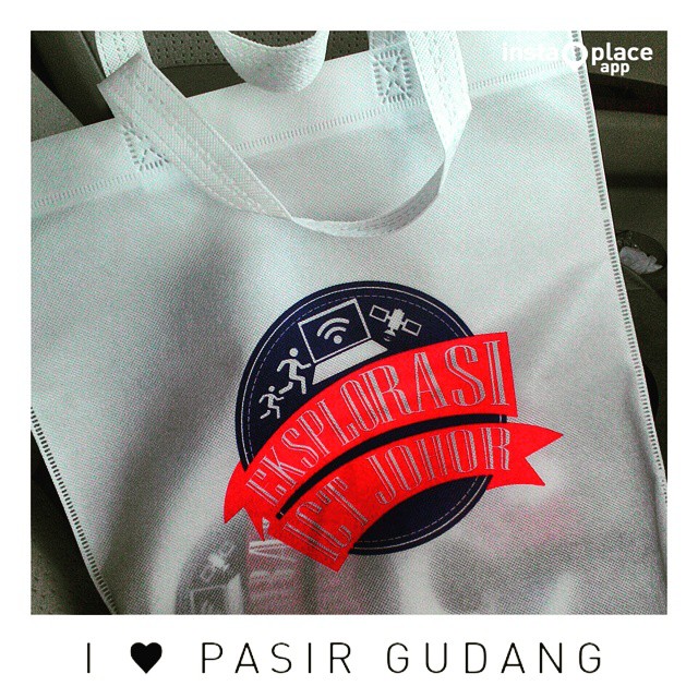 Photo made by InstaPlace instaplace instaplaceapp andro… Flickr