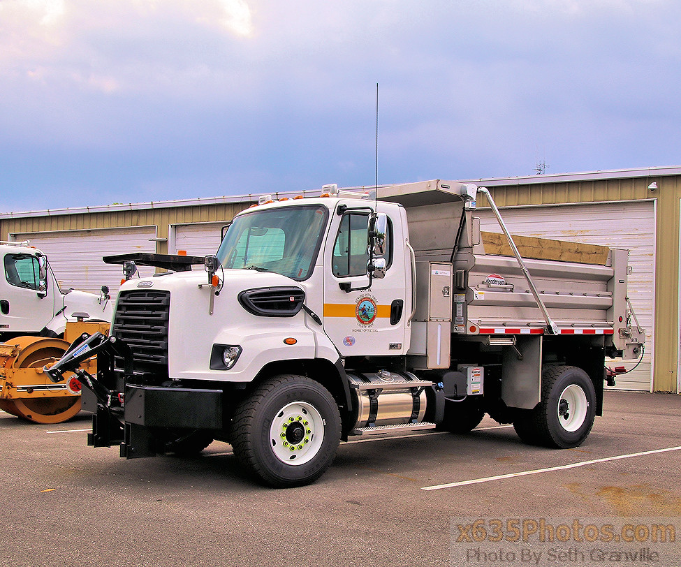 Frederick County (MD) Highway Department Truck 39179 Flickr