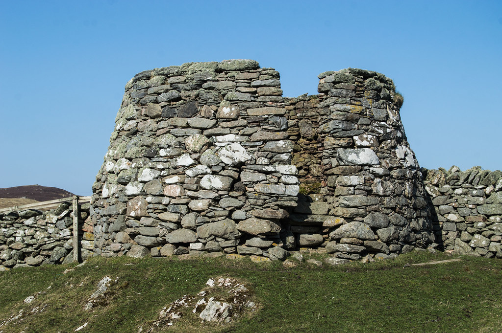 Limekiln (DSC_3706) Limekiln, West Lunna Voe, Lunnasting