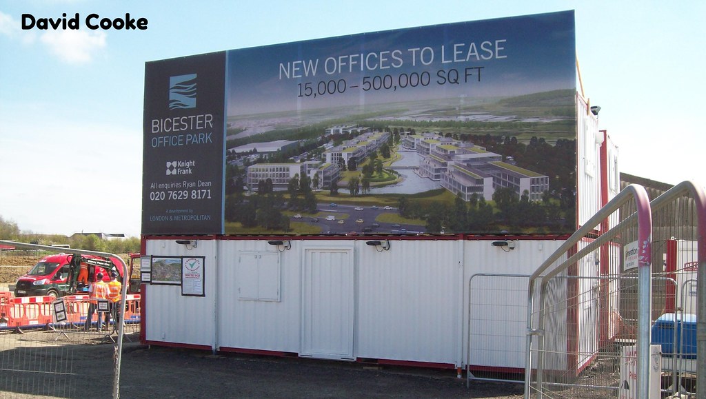 D8045 New Development Bicester 22.4.15 David Cooke Flickr