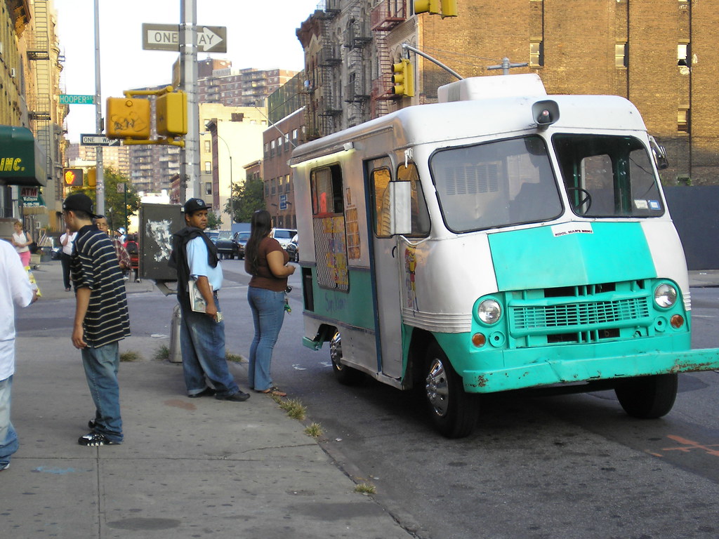 the Kool Man van this ice cream van plays the most annoyin… Flickr