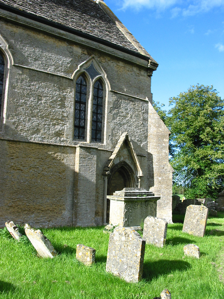 Langford, Oxfordshire Martin Beek Flickr