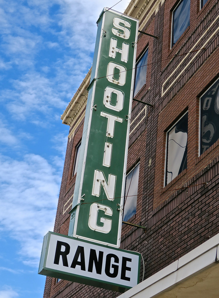 Bob's Gun Shop, Norfolk, VA Bob's Gun Shop, 746 Granby Str… Flickr