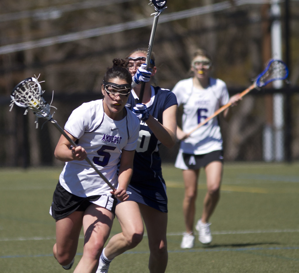 Women's Lacrosse Supports Friends of Jaclyn Photo by Chloe… Flickr