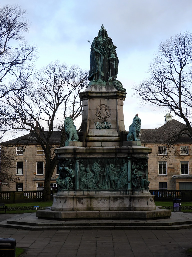 Queen Victoria Memorial Dalton Square, Lancaster. Designed… Flickr