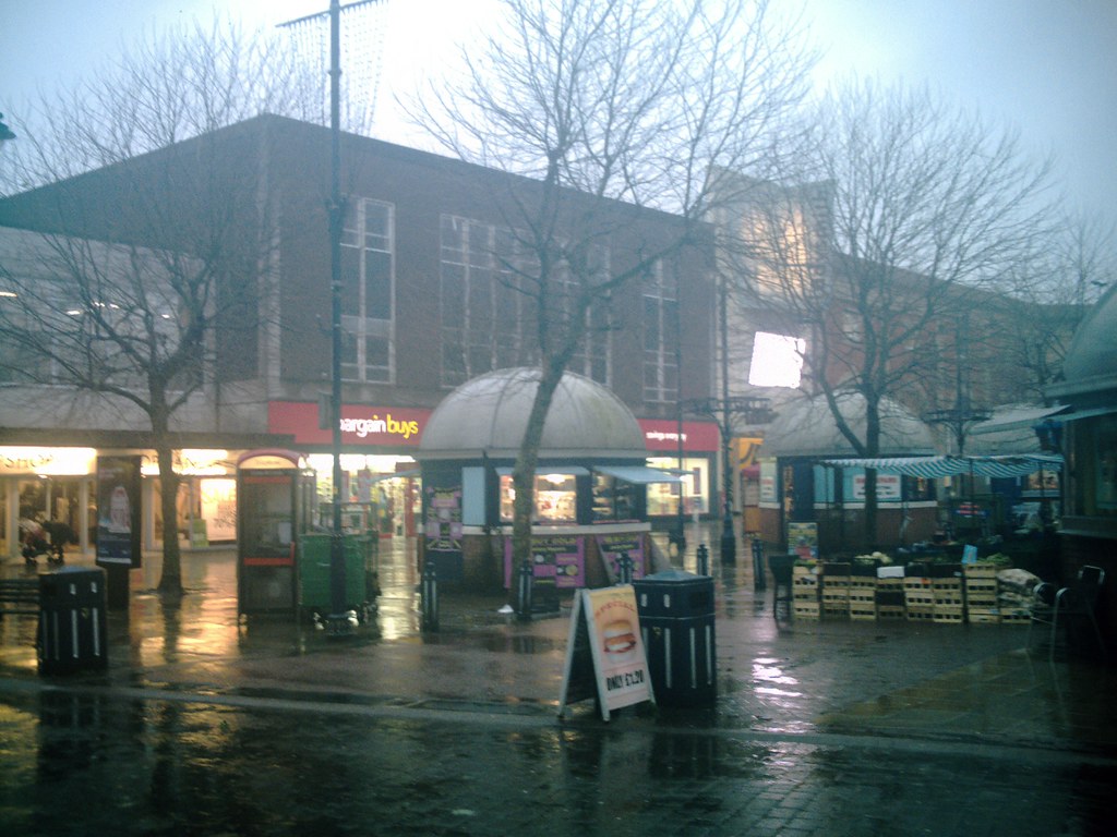 Bargain Buys, Warrington Street, AshtonunderLyne Flickr