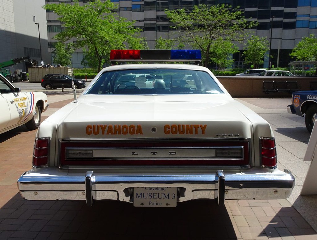 Cuyahoga County, Ohio Sheriff 1978 Ford LTD (restored re… Flickr