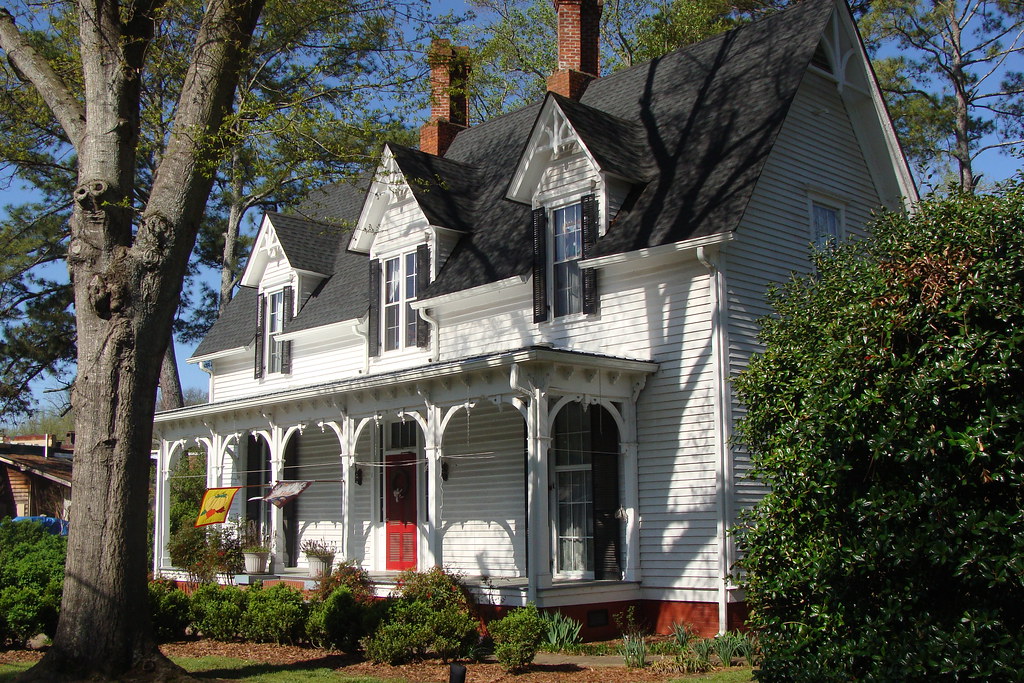 Beautiful Old HouseCave Spring, Ga. Lamar Flickr
