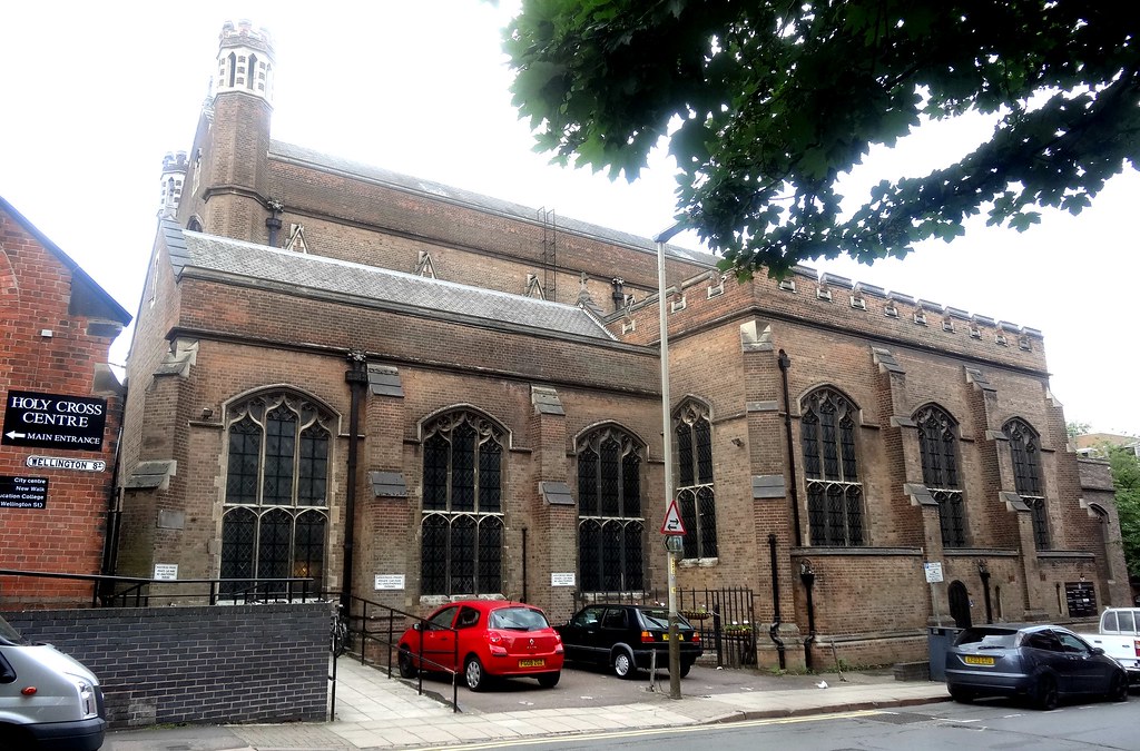 [43056] Holy Cross, Leicester Holy Cross Priory (RC), Well… Flickr