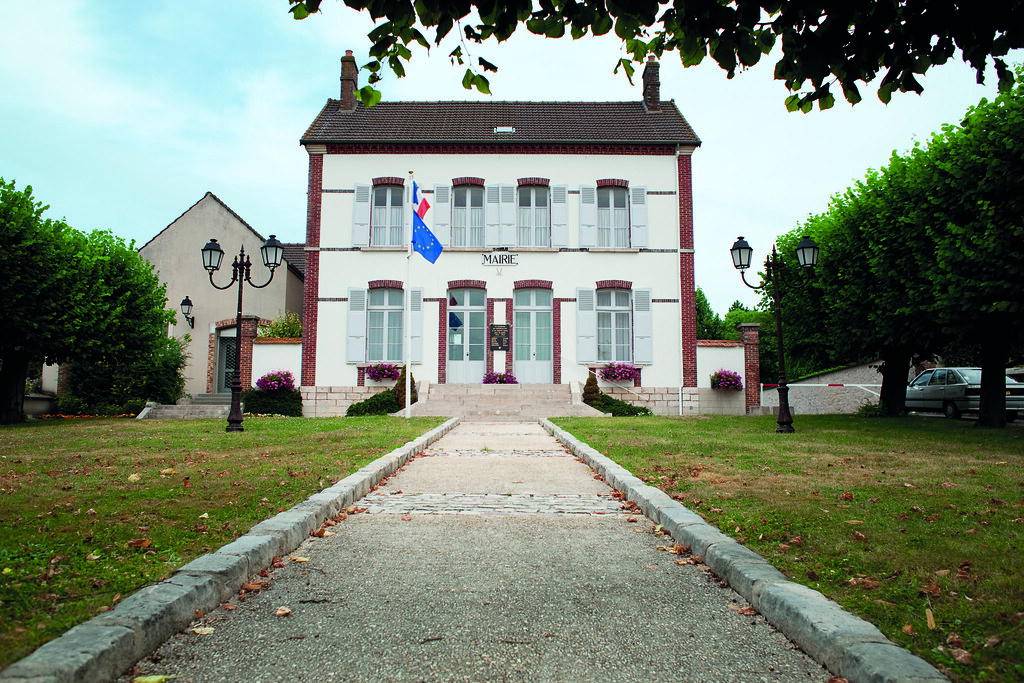 Mairie_CourcellesenBassee(3) communaute commune Flickr
