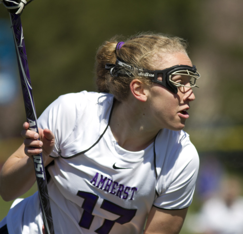 Women's Lacrosse Supports Friends of Jaclyn Photo by Chloe… Flickr